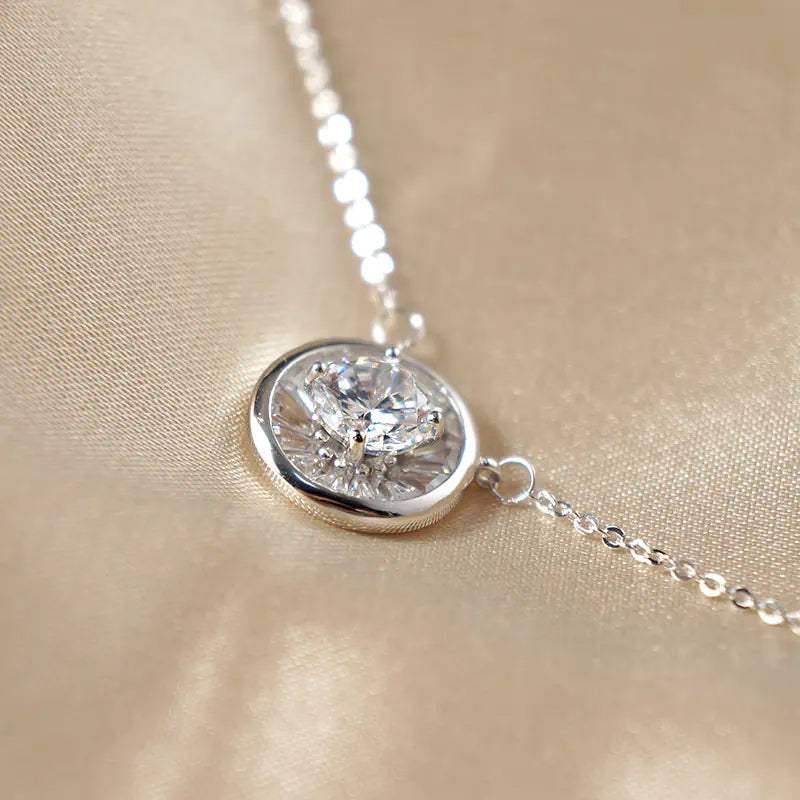 Silver Zircon Circle Pendant Necklace - Adjustable Choker Necklace for Women | Elegant Crystal Jewelry