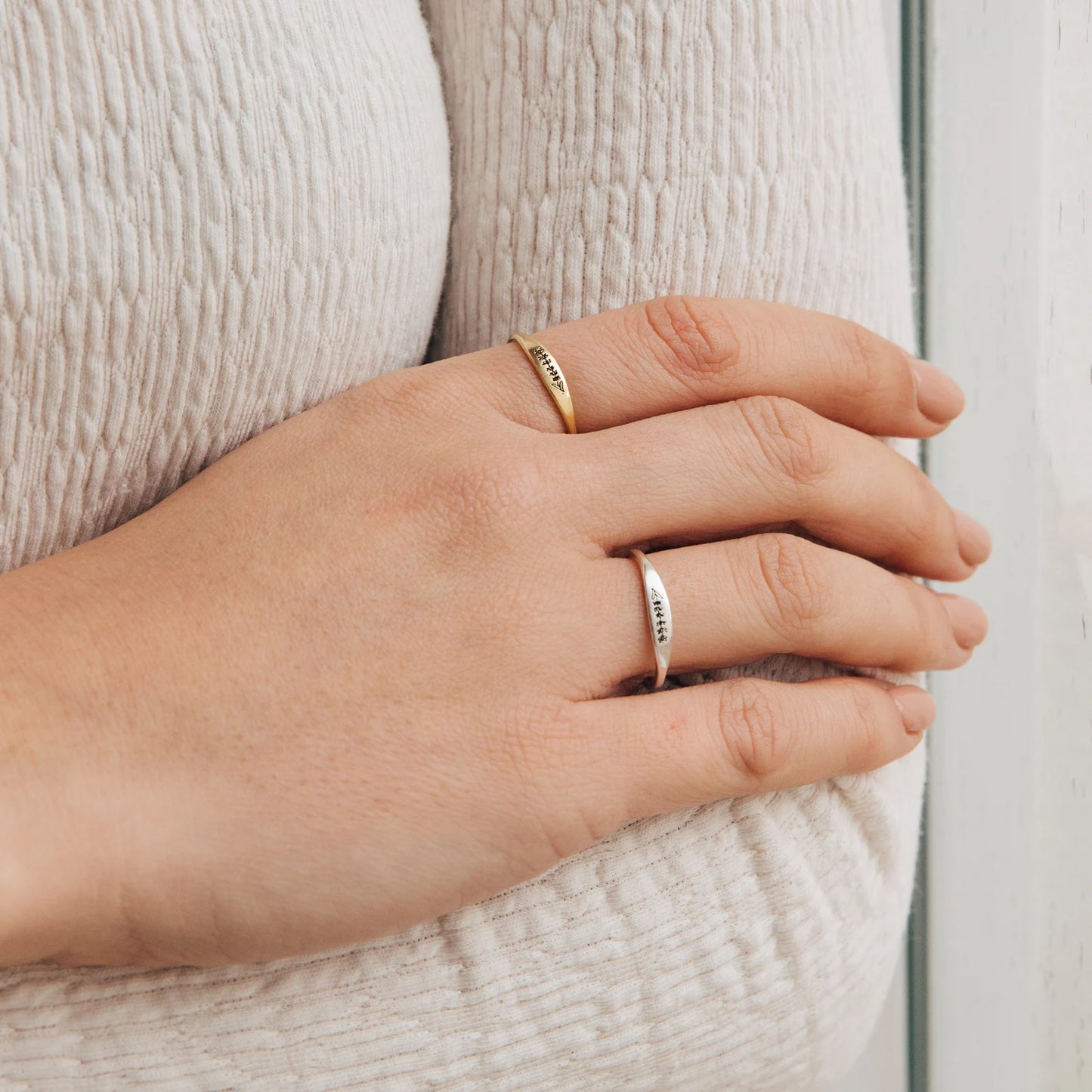 Vintage Flower Signet Ring | Nature-Inspired Statement Ring